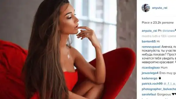 Bellissima, sexy e di origini russe. Anyuta Rai, grazie alle sue foto bollenti, ha raggiunto il milione di seguaci su Instagram.