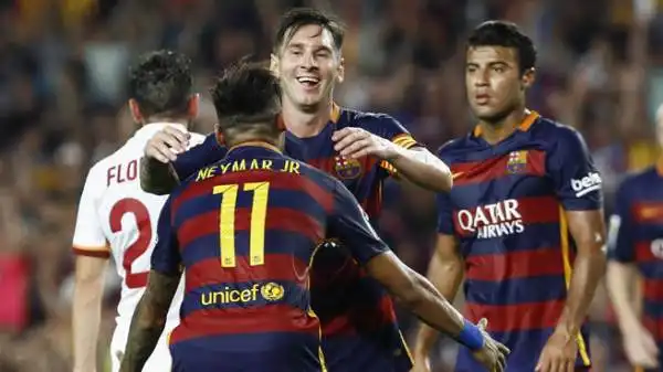 Il Trofeo Gamper va ai blaugrana: Neymar, Messi (protagonista di un battibecco con Yanga-Mbiwa) e Rakitic i marcatori.