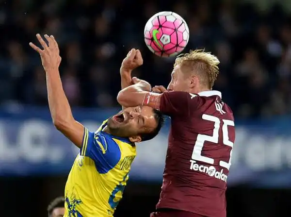 Il Chievo sale al quarto in classifica grazie alla rete di Castro decisiva al Bentegodi per l'1-0 ai danni del Torino dopo una partita molto equilibrata.