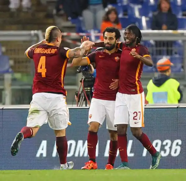 La Roma fa festa con De Rossi. La squadra di Garcia batte 3-1 l'Empoli nel primo anticipo.