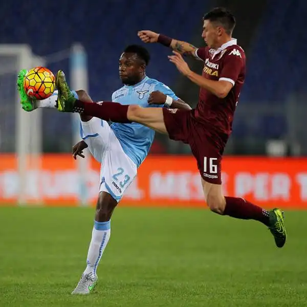 Successo di prestigio per la Lazio, 3-0 in casa contro il celebrato Torino di Ventura. Lulic e un rinato Felipe Anderson (doppietta) regolano i granata.