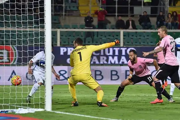 Al Barbera primo tempo spumeggiante giocato a ritmi molto alti ma senza gol, nella ripresa Inter in vantaggio con Perisic e risposta rosanero poco dopo con Gilardino che si conferma bomber di razza.