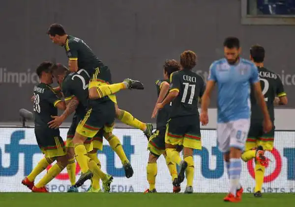 Il Milan schianta la Lazio all'Olimpico. Il Diavolo si impone per 3-1, in gol Bertolacci, Mexes e Bacca.