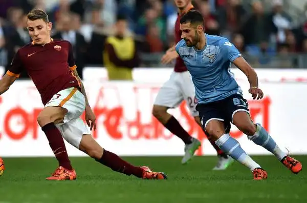 Roma-Lazio 2-0. Candreva 5. E' ancora sotto tono, spreca un'occasione limpida per pareggiare.