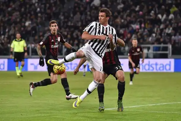 Juventus-Milan 1-0. Manduzkic 5,5. Macchinoso e incerto, lo Juventus Stadium inizia a mugugnare quando prende palla.