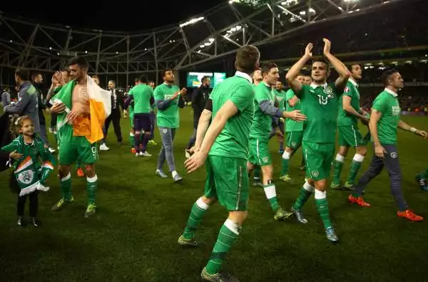 L'Irlanda ha battuto per 2-0 la Bosnia di Dzeko e Pjanic, eliminandola dopo l'1-1 dell'andata.