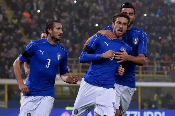 Italia-Romania 2-2. Marchisio 6,5. Il 'Principino' viene fuori nella ripresa con una prova autorevole. Spesso regala anche giocate di prima qualità. Freddo nella trasformazione del rigore.