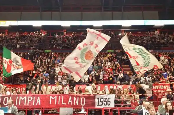 Milano rialza la testa, sconfitta Venezia. L'Olimpia supera 87-65 l'Umana.