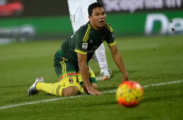 Carpi-Milan 0-0. Bacca 5. Allarme rossonero, il bomber colombiano si è perso. Dopo un inizio di stagione promettente, l'ex Siviglia si è praticamente estraniato dal gioco della squadra di Mihajlovic.