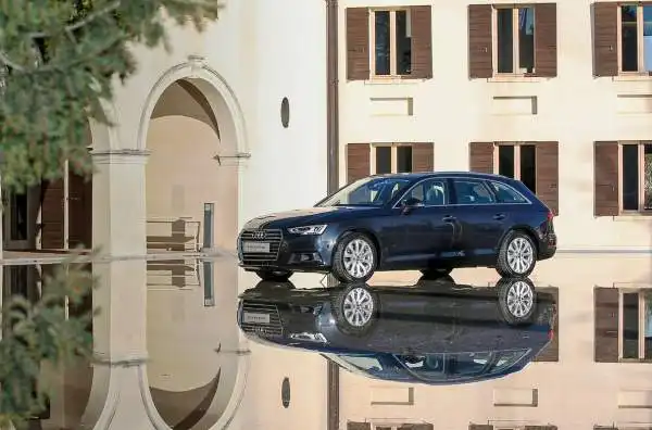 Nella suggestiva cornice della "Fabrica" a Catena di Villorba (Treviso) è andata in scena la presentazione della nuova Audi A4 e A4 Avant.