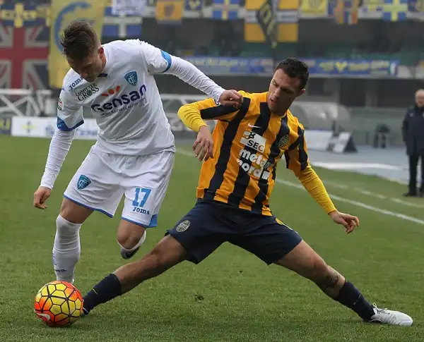 Brutta sconfitta per il Verona di Delneri che cede in casa contro un buon Empoli. Al 61' della ripresa il gol degli ospiti segnato da Costa.