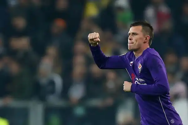 La Juve mette la sesta, tris alla Fiorentina. I bianconeri battono in rimonta i Viola per 3-1, a segno Cuadrado, Mandzukic e Dybala. E' a -2 dal Napoli.