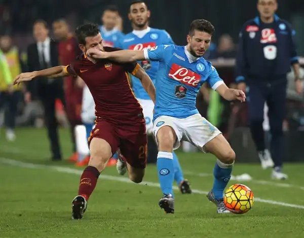 Il Napoli sbatte sulla Roma: 0-0. I giallorossi escono indenni dal San Paolo e protestano per un gol annullato a De Rossi.