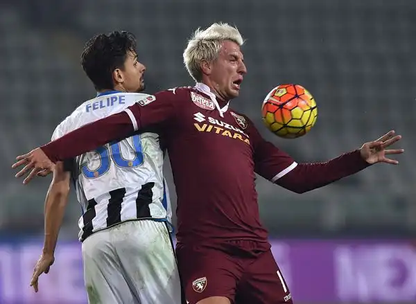 L'Udinese torna alla vittoria con un gol di Perica e fa un balzo lontano dalla zona retrocessione. Ennesimo stop per il Torino, che non ha sfruttato la superiorità numerica per l'espulsione di Wague.