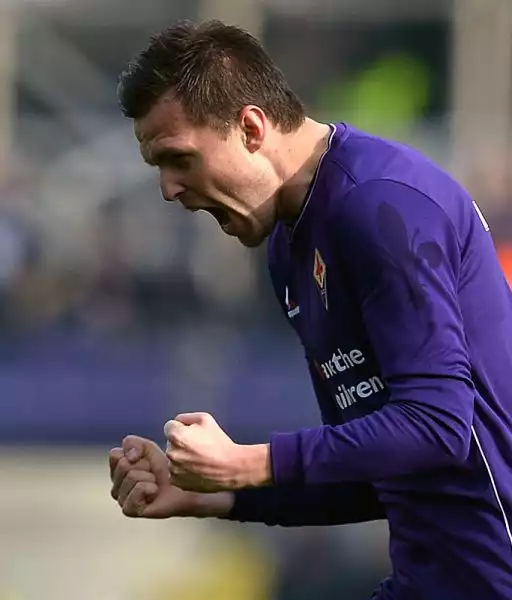 Ritorno alla vittoria per la Fiorentina, che si lascia alle spalle le sconfitte con Lazio e Milan battendo 2-0 il Torino nel match dell'ora di pranzo: gol di Ilicic e Rodriguez.