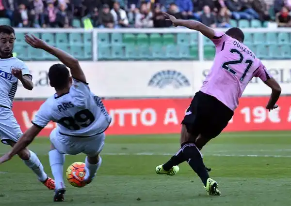 Dopo il vantaggio friulano di Cesar il Palermo schianta l'Udinese coi gol di Quaison, Hiljemark, Lazaar e Trajkovski. Colantuono a rischio.