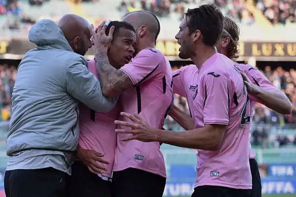 Dopo il vantaggio friulano di Cesar il Palermo schianta l'Udinese coi gol di Quaison, Hiljemark, Lazaar e Trajkovski. Colantuono a rischio.