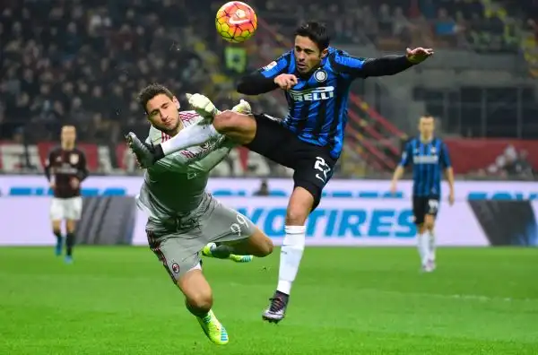 Eder (dalla Sampdoria all'Inter). L'attaccante azzurro arriva da Genova per dare man forte al fragile attacco di Roberto Mancini.