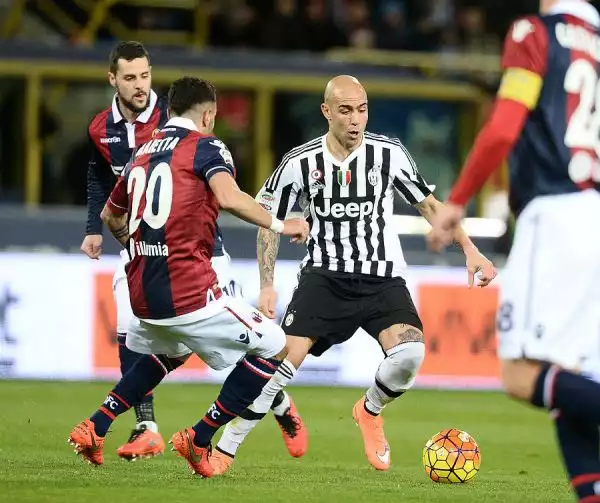 Contro i rossoblu al Dall'Ara si ferma a quindici la striscia di vittorie consecutive dei bianconeri. Impresa della squadra di Donadoni, che con grande personalità disinnesca i campioni d'Italia.