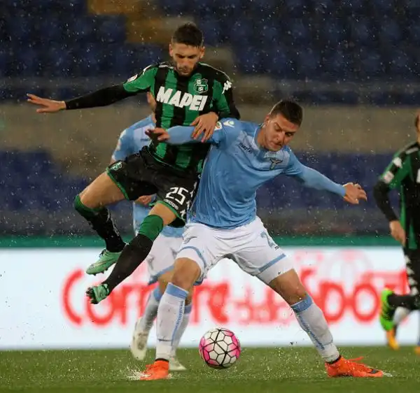 Sassuolo padrone all'Olimpico, Lazio affondata. I neroverdi si impongono per 2-0 a Roma.