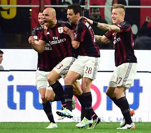 Colpaccio esterno della Juventus che piega in rimonta il Milan, in vantaggio con Alex,  con i gol di Mandzukic e Pogba e fa un grande passo avanti verso il titolo.