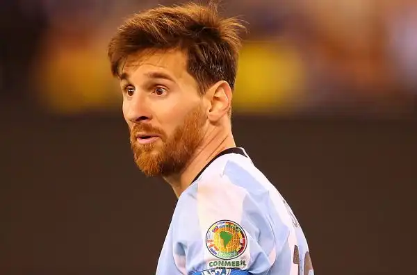 La Copa America resta stregata per Messi, alla terza finale consecutiva persa, dopo quella contro la Germania ai Mondiali e quella dello scorso anno sempre con il Cile per il titolo continentale.