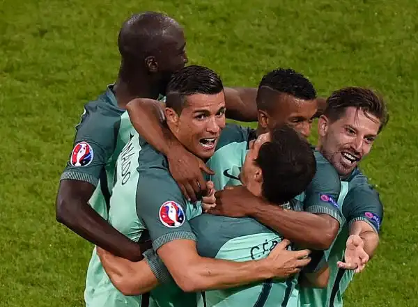 Il Portogallo finalmente vince: Ronaldo vale la finale. Gol e assist per il campione del Real Madrid: 2-0 al Galles del compagno di squadra Bale.