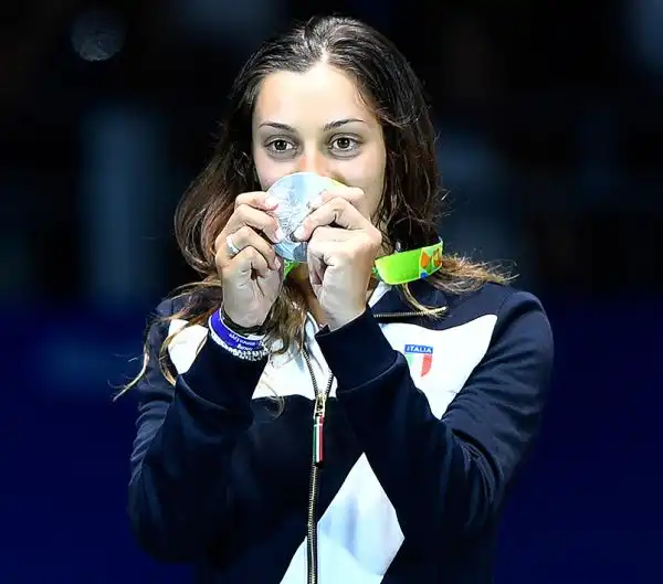 Prima medaglia azzurra a Rio 2016: Rossella Fiamingo ha conquistato l'argento nella prova individuale della spada femminile. L'azzurra è stata sconfitta in finale dall'ungherese Szasz.