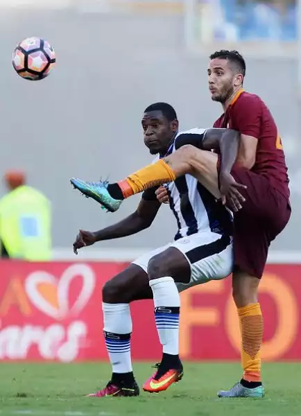 Esordio in goleada per la Roma in serie A. All'Olimpico la squadra di Spalletti lancia un messaggio alla favoritissima Juve travolgendo l'Udinese grazie alla doppietta di Perotti, Dzeko e Salah.
