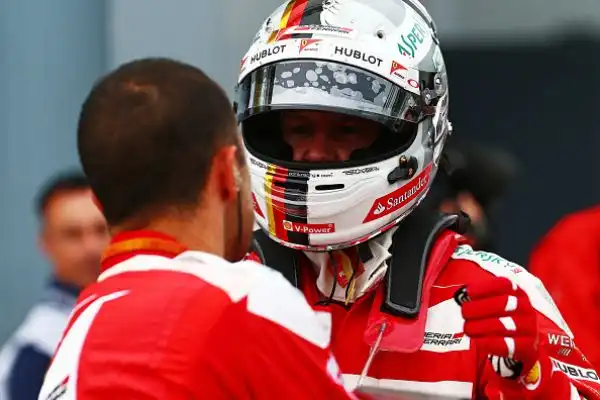 Anche a Monza, nel Gran Premio d'Italia, sono le Frecce d'Argento a rubare la scena con Nico Rosberg che chiude sul gradino più alto del podio davanti a Hamilton e alla Ferrari di Vettel.