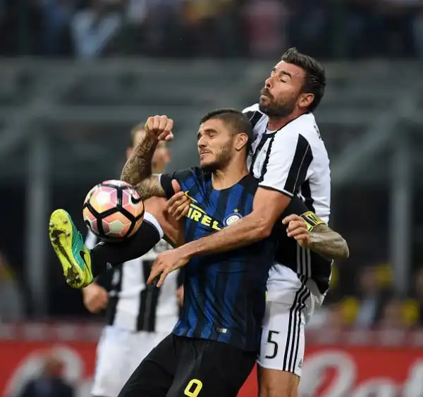 L'Inter risorge, Juve ko a San Siro. I nerazzurri si riscattano e stendono i campioni d'Italia.