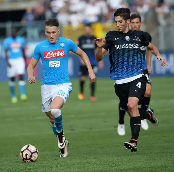 Gli azzurri, reduci dall'ottima prestazione in Champions contro il Benfica, vengono affondati per 1-0 dall'Atalanta. Per la Dea, trascinata da un grande Papu Gomez, in gol il giovane Petagna.