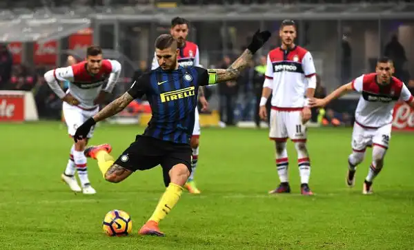 Un gol di Perisic e una doppietta di Icardi permettono all'Inter di mister Vecchi di battere il Crotone a San Siro e di ripartire dopo le ultime settimane da incubo.