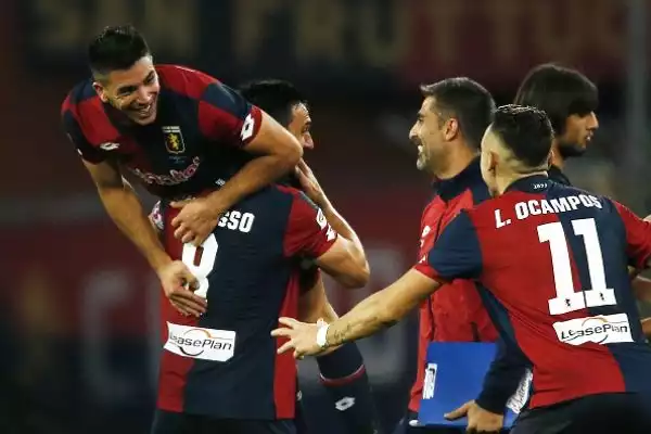 Il super Genoa di Juric supera la Juventus a Marassi ed infligge ai bianconeri la terza sconfitta in campionato. Decisiva la doppietta di Simeone e l'autorete di Alex Sandro.