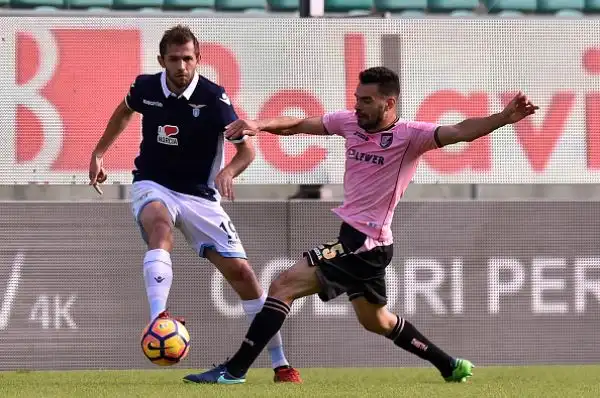 La Lazio ottiene un'altra importantissima vittoria sul campo del Palermo e aggancia momentaneamente il terzo posto. Decide un gol di Milinkovic-Savic.