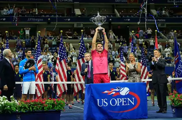 Settembre: dopo i trionfi all'Australian Open 2014 e Roland Garros 2015, Stan Wawrinka si prende anche gli Us Open 2016.