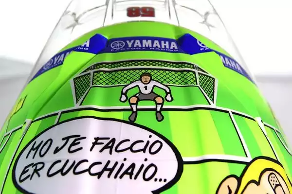 I caschi speciali scelti da Valentino Rossi e Andrea Iannone per il Gp d'Italia.