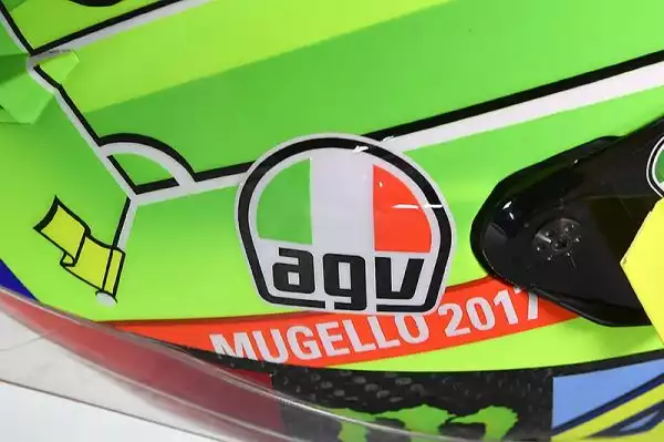 I caschi speciali scelti da Valentino Rossi e Andrea Iannone per il Gp d'Italia.