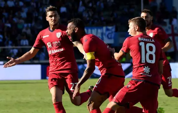 I rossoblu piegano la Spal dell'ex Borriello con una bellissima rete di Joao Pedro e un gol del gioiellino Barella.