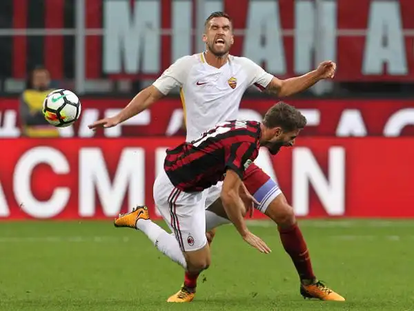 Roma, uno-due devastante: il Milan crolla. I giallorossi domano un buon Diavolo con le reti nella ripresa di Dzeko e Florenzi.