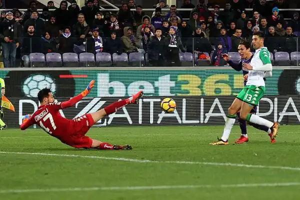 I Viola si impongono in casa contro il Sassuolo grazie a un secco 3-0 frutto delle reti di Simeone, Veretout nel primo tempo e il gol Chiesa che chiude la partita nella ripresa.