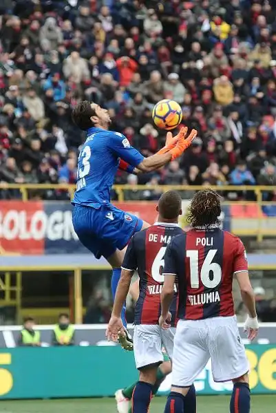 Dopo quattro partite di digiuno, torna alla vittoria la Fiorentina, che espugna il Dall'Ara battendo il Bologna per 2-1.