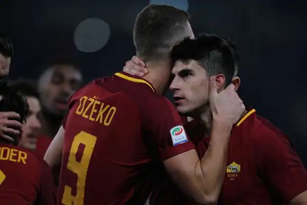 La Roma piega il Benevento con i gol di Fazio, Dzeko, una doppietta di Cengiz Under e un rigore di Defrel. Per le streghe in gol Guilherme e Brignoli.
