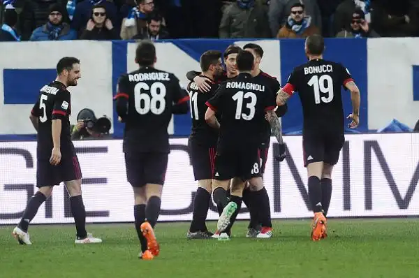 Con una doppietta di Cutrone e i gol di Biglia e Borini la squadra di Gattuso espunga il Mazza e continua la corsa all'Europa.