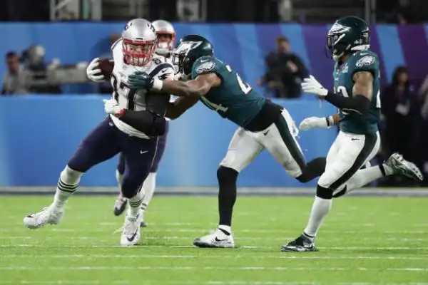 NFL, il Super Bowl LII lo vince Philadelphia. Primo storico successo per gli Eagles che superano i favoriti Patriots 41-33. Super Foles.