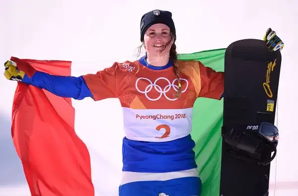 Dopo Arianna Fontana, lItalia conquista la seconda medaglia doro nei Giochi Invernali grazie a Michela Moioli.