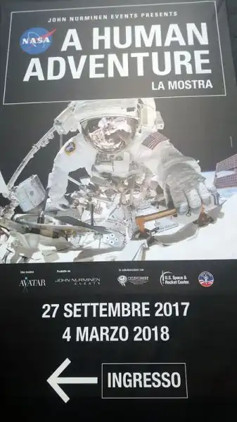 A Milano affascinante mostra sulla NASA e sullo Spazio: si estende per 1500 metri quadri, tra razzi, Space Shuttle, Lunar Rover, simulatore di centrifuga spaziale.