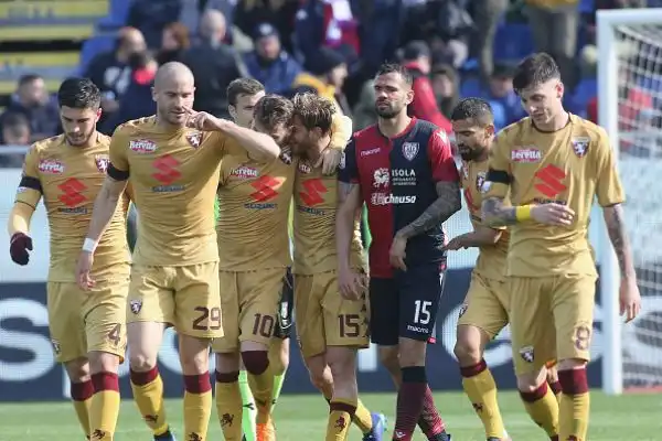 Con i gol di Iago Falque, Ljajic, Ansaldi e Obi i granata espugnano il San'Elia ed escono dalla crisi.