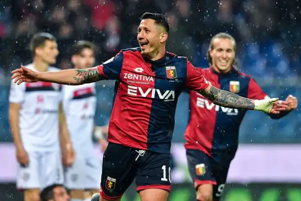 A Marassi vince la squadra di Ballardini dopo una partita tesa e vibrante. Padroni di casa avanti con Lapadula, raggiunti da Barella, ma il gol vittoria è del portoghese Medeiros nel finale di gara.