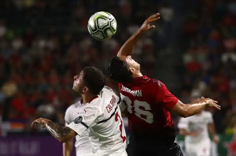 Il Milan disputa una buona gara, a Los Angeles, contro il Manchester United